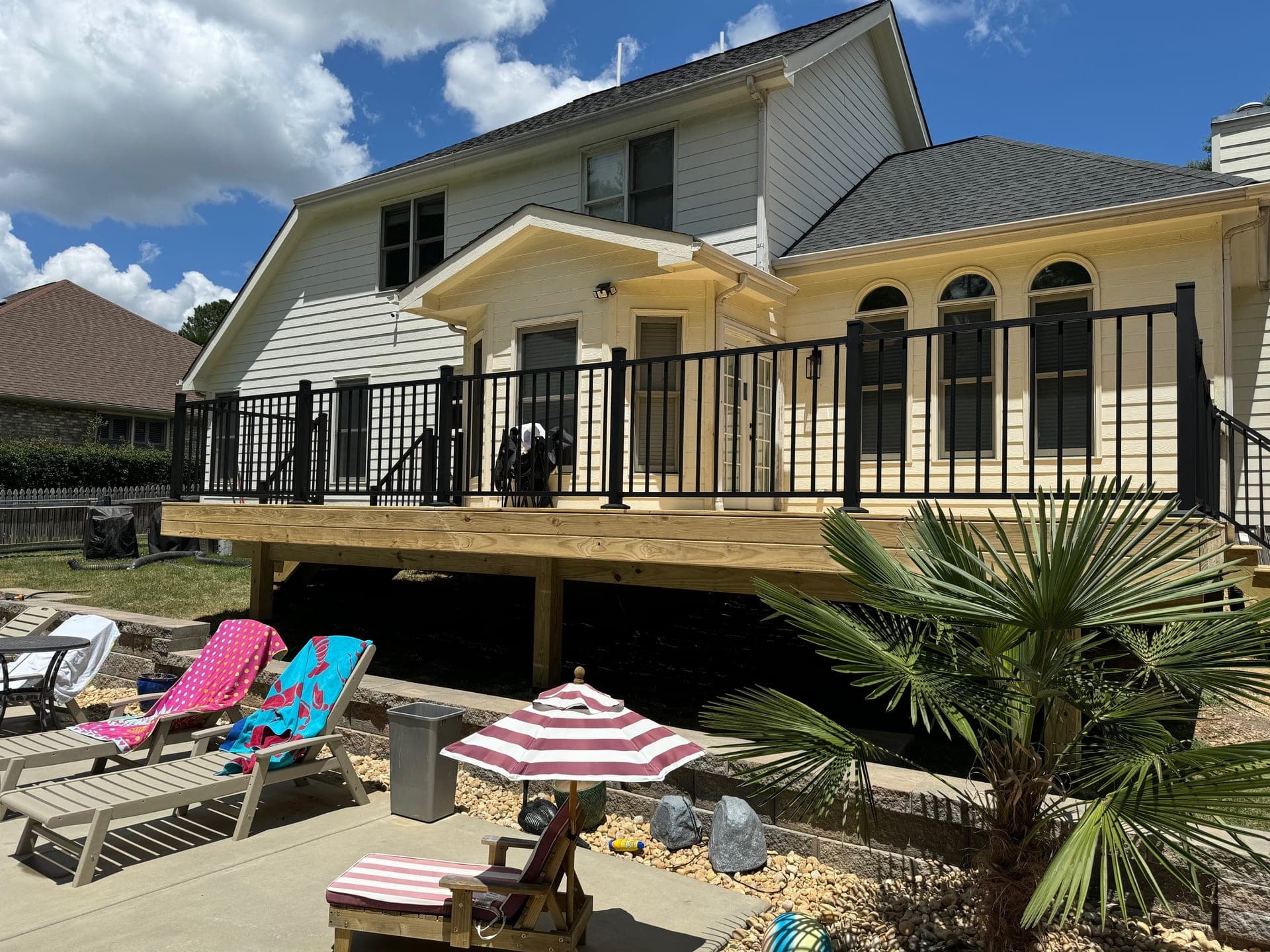 Custom deck by Compass Contracting